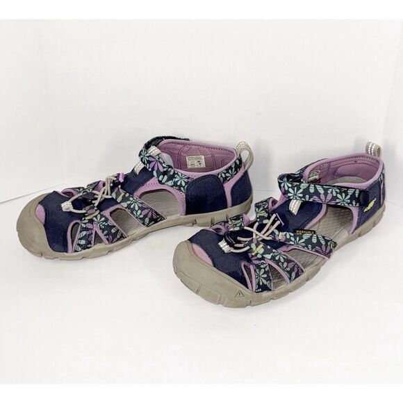KEEN Waterproof Seacamp II CNX Washable Swim Outdoor Shoes Sandals Youth 5 Kids - Picture 1 of 16
